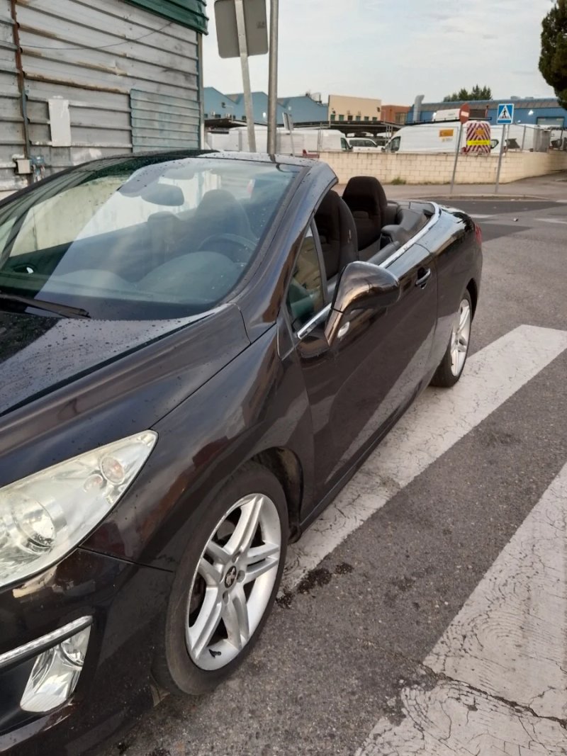 Peugeot 308 2012
