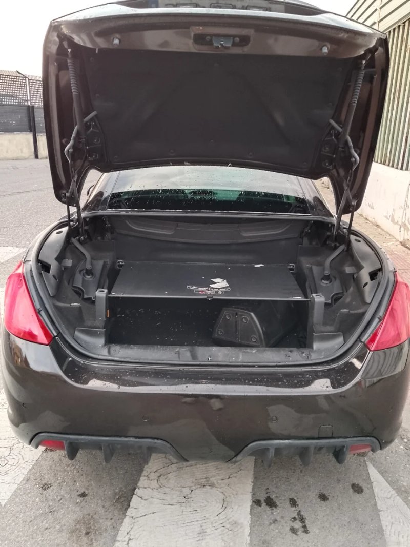 Peugeot 308 2012, foto 9