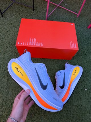 Nike Vomero plus  Talla 46