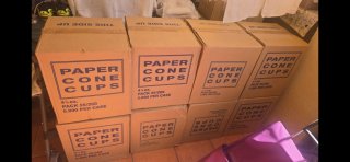Caja de vasos de cono papel vegetal