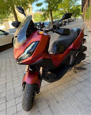 Vendo Moto Honda Adv 350cc 2023