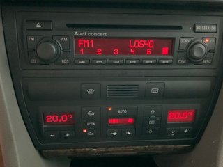 Audi A6 2001 2.5 tdi V6