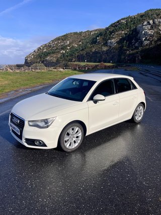 Audi A1 sportback 2013 S-tronic