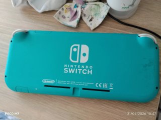 Nintendo Switch lite *LEER*