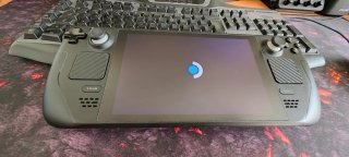 Steam Deck LCD 64GB con extras