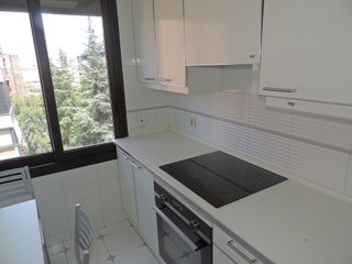 Piso en alquiler en Nueva España en Madrid