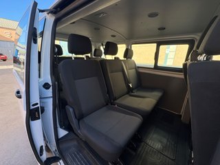 Volkswagen Transporter KOMBI L1 H1 9 PLAZAS 110CV