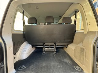Volkswagen Transporter KOMBI L1 H1 9 PLAZAS 110CV
