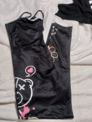 Conjunto Ropa Negro Estampado Oso y Flor