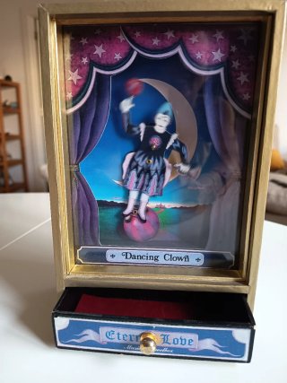 Caja de música Dancing Clown Koji Murai