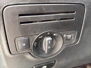 Mercedes-Benz Vito Combi 111 e-Vito Tourer largo 85 kW (116 CV)