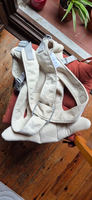 Mochila portabebé Jané