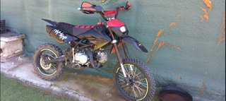 Moto 125 rebel master negra/ roja
