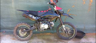 Moto 125 rebel master negra/ roja
