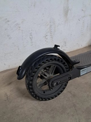 Patinete Eléctrico Xiaomi Essential