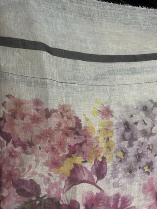 Tela de lino con estampado floral. 3metros x 1,60