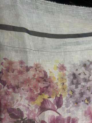 Tela de lino con estampado floral. 3metros x 1,60