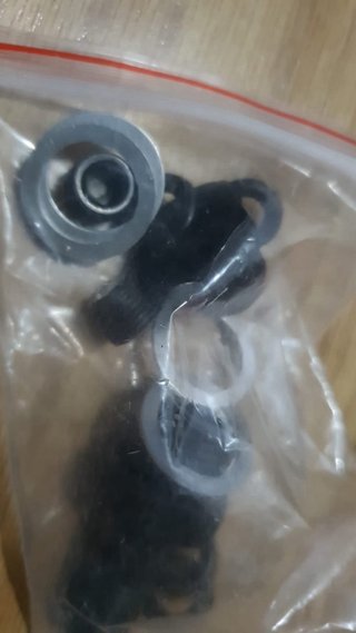 Riel de Combustible Aluminio AEM B-Series Negro