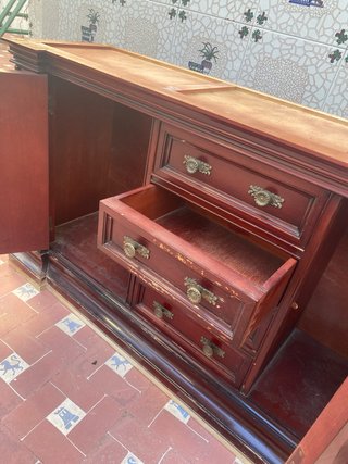 Mueble recibidor madera tallada