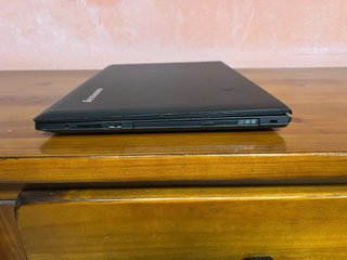 Lenovo i5 8gb de Ram Ssd
