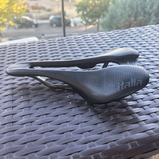 Sillín Selle Italia Superflow Kit Carbonio