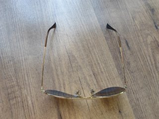 Gafas de sol Ray-Ban Aviator Marrones y Doradas.