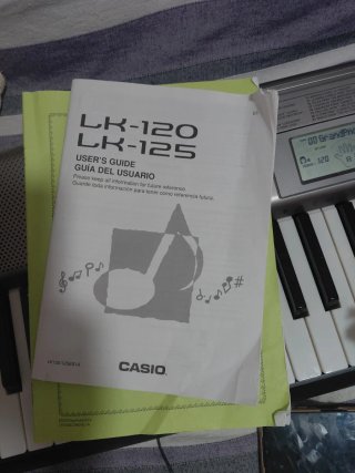 Teclado Casio con luces