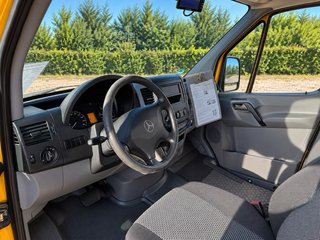 Mercedes-Benz Sprinter 2013
