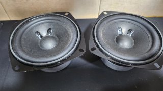 Altavoces 4 ohmios 15W (2 unidades)