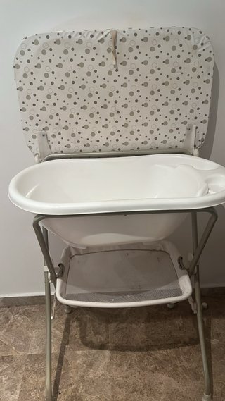 Bañera y cambiador para bebé
