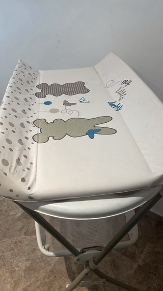 Bañera y cambiador para bebé