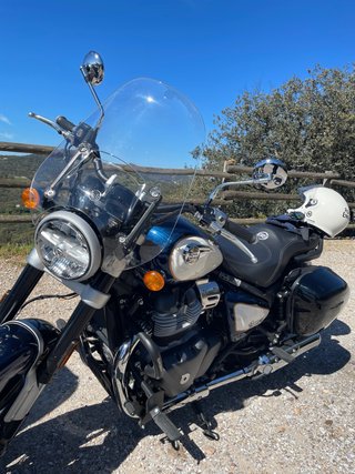 Royal Enfield 650 Super Meteor Cruiser