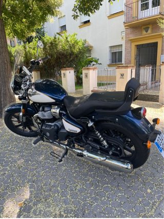 Royal Enfield 650 Super Meteor Cruiser