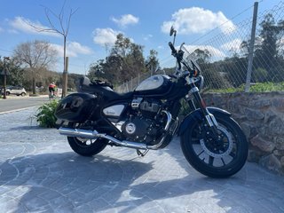 Royal Enfield 650 Super Meteor Cruiser