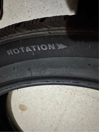 4 Neumáticos Imperial Snowdragon UHP 255/45 R20