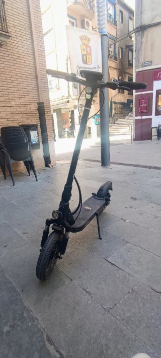 Patinete eléctrico negro Smartgyro k2PRO XL