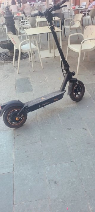 Patinete eléctrico negro Smartgyro k2PRO XL
