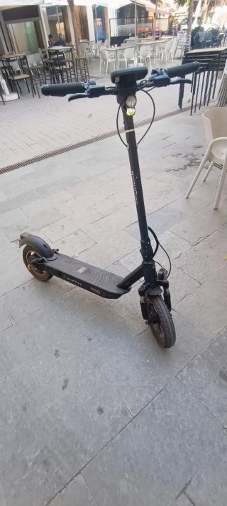 Patinete eléctrico negro Smartgyro k2PRO XL