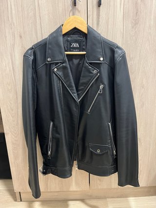Chaqueta tipo piel Zara