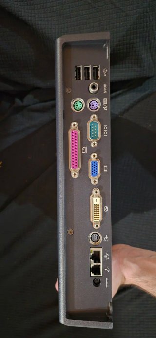 Dell Latitude D600 + Dock Station