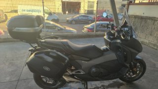 Honda Integra 750 NC750D Negra