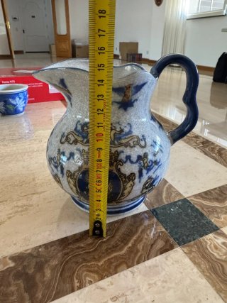 Conjunto de porcelana azul y blanco