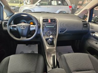 Toyota Auris 1.4 d4d diesel 90cv,141.000k,1 dueño.