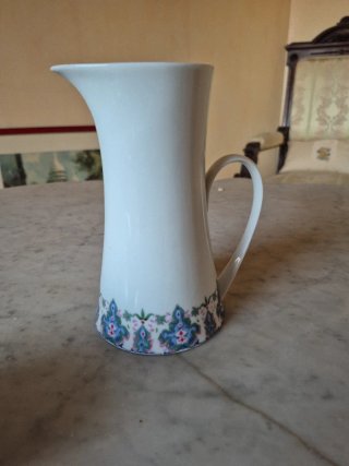 Lechera y azucarera porcelana decorada
