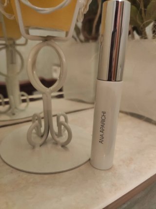 Corrector de ojeras medio