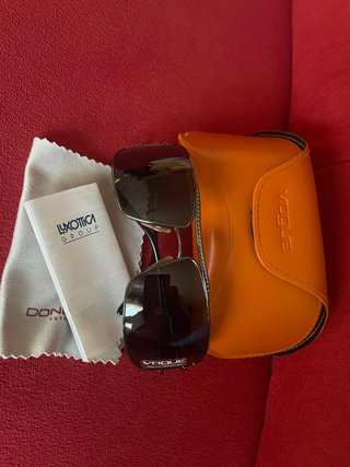 Gafas de sol Vogue gris/negro