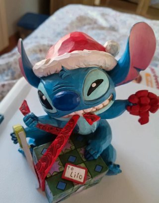 Figura Disney Traditions Lilo y Stitch
