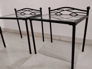 Mesitas auxiliares cristal y metal