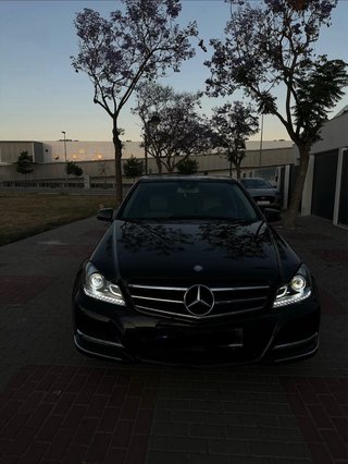 Mercedes-Benz Clase C 2011
