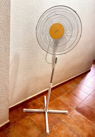 Ventilador de pie ECRON